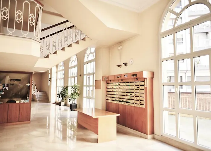 Plaza Pio Xii * 圣塞瓦斯蒂安